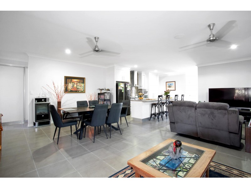 8 Cartledge Crt, North Mackay QLD 4740