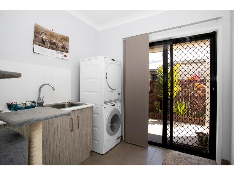 8 Cartledge Crt, North Mackay QLD 4740