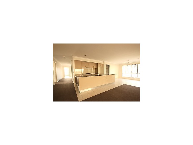 25 Hannay Street, Moranbah QLD 4744