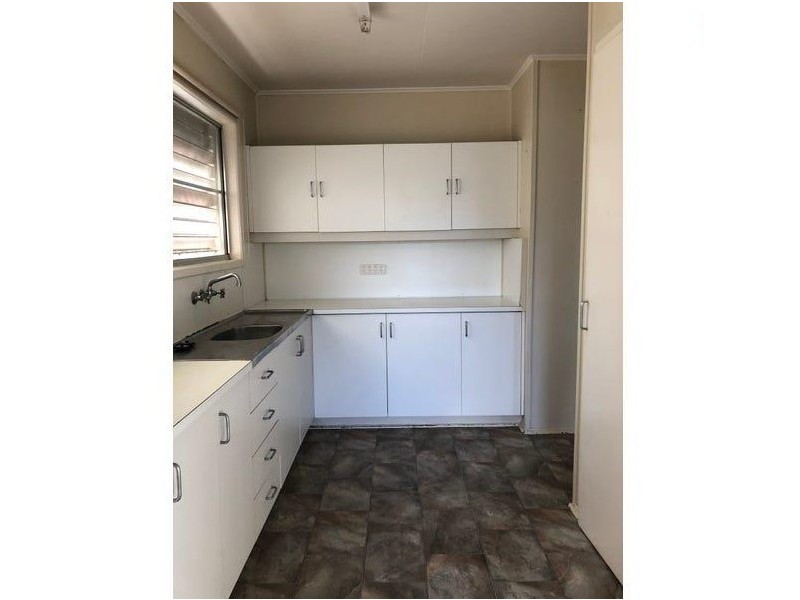 18 Winterer Crescent, Dysart QLD 4745