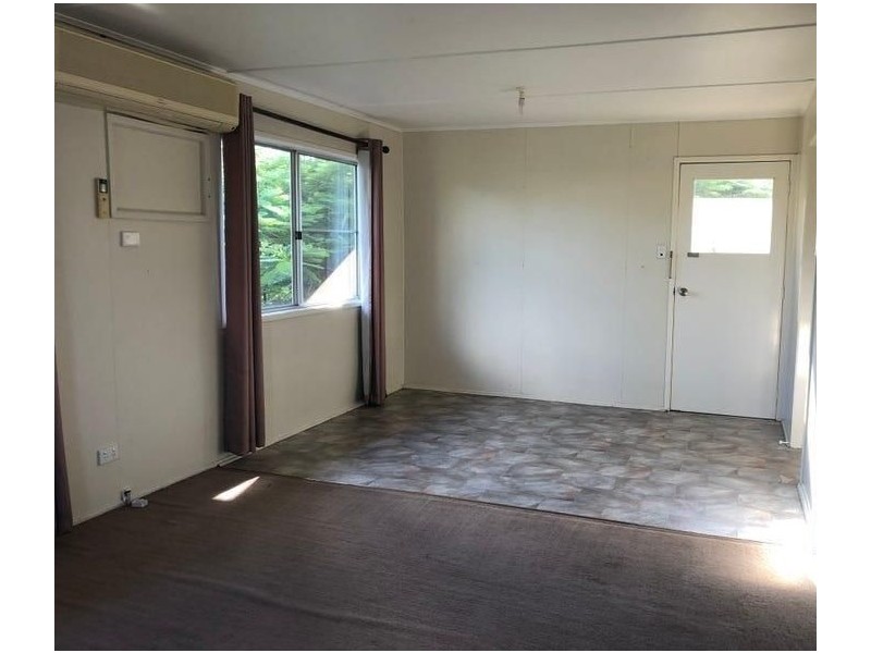 18 Winterer Crescent, Dysart QLD 4745