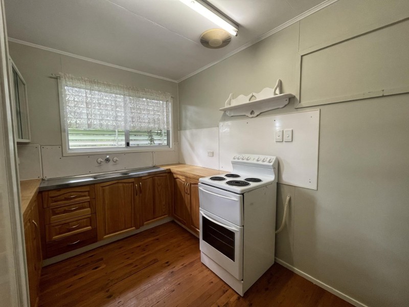 15 Brennan Street, Dysart QLD 4745