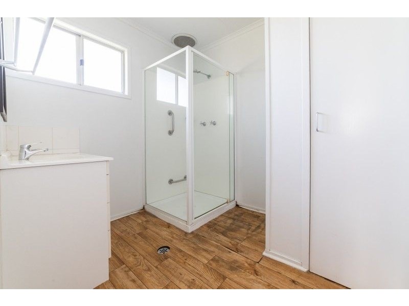 11 Middle Crescent, Dysart QLD 4745