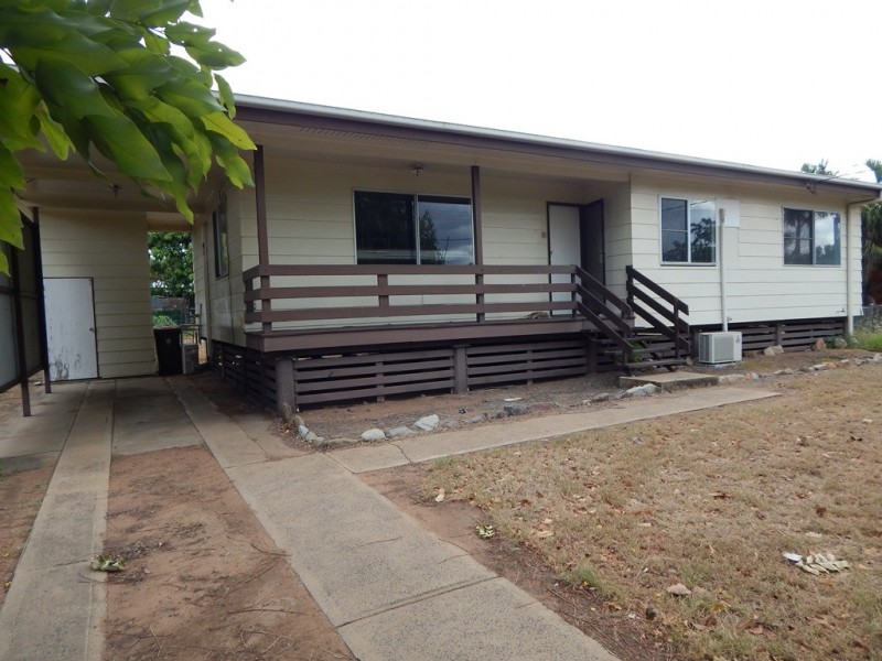 36 Spring Crescent, Dysart QLD 4745
