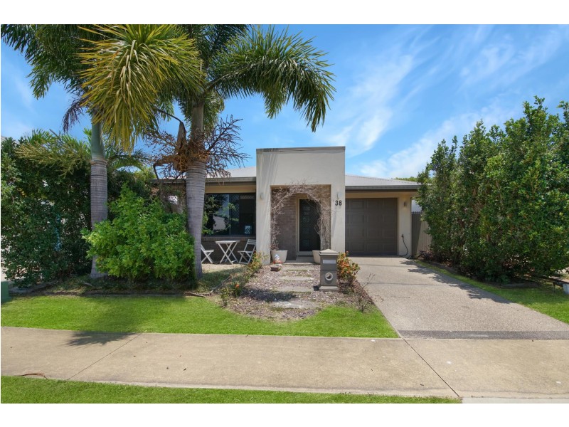 38 Whitefig Close, Andergrove QLD 4740