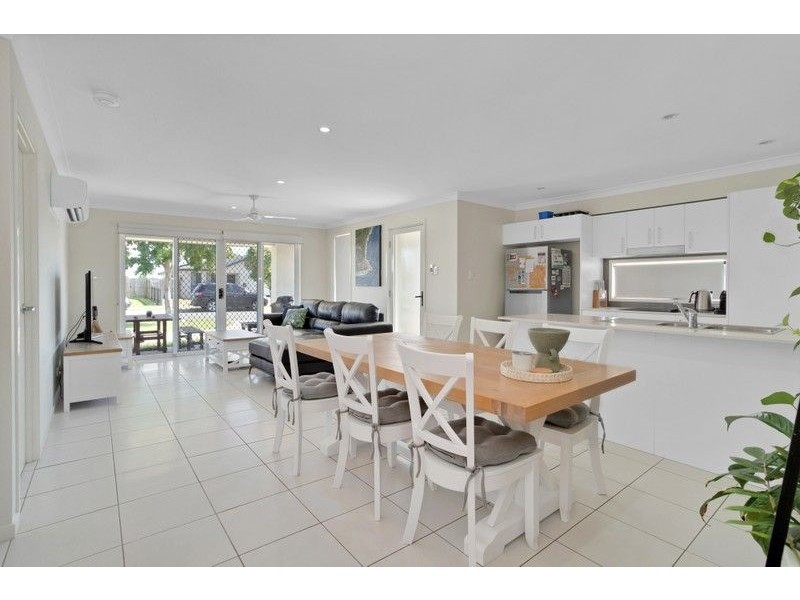 1/54 Superior Boulevard, Andergrove QLD 4740