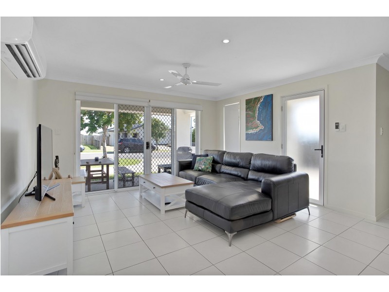 1/54 Superior Boulevard, Andergrove QLD 4740