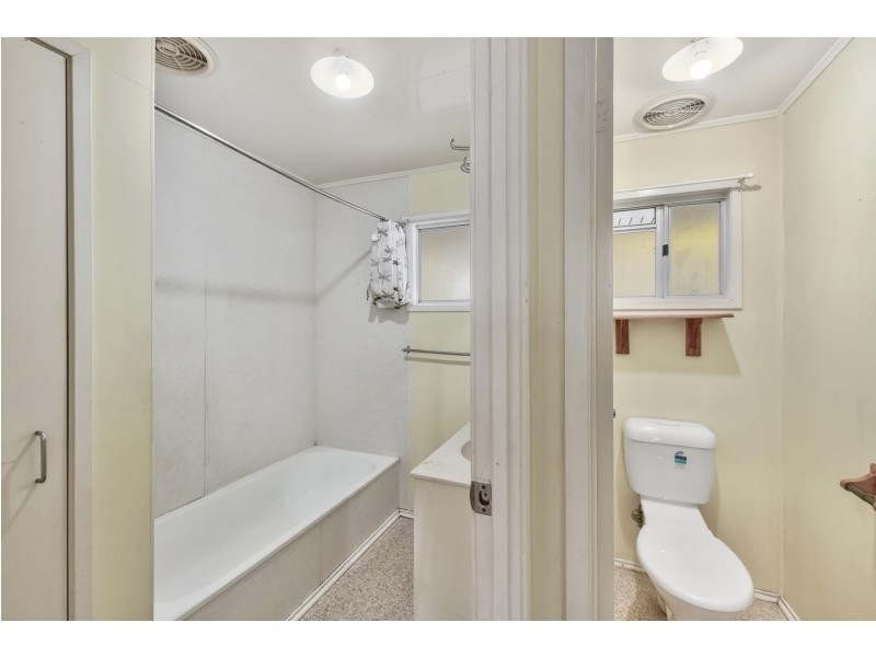 23 Spring Crescent, Dysart QLD 4745