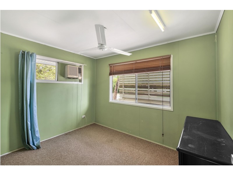 23 Spring Crescent, Dysart QLD 4745