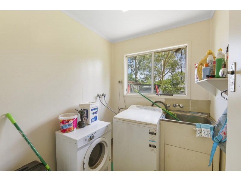 3 Wallace Street, Dysart QLD 4745