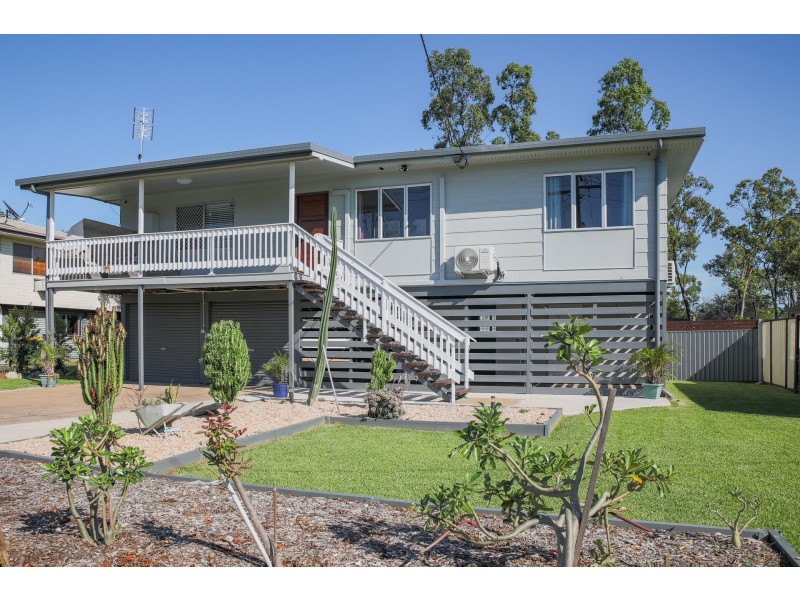 25 Phillips Street, Dysart QLD 4745