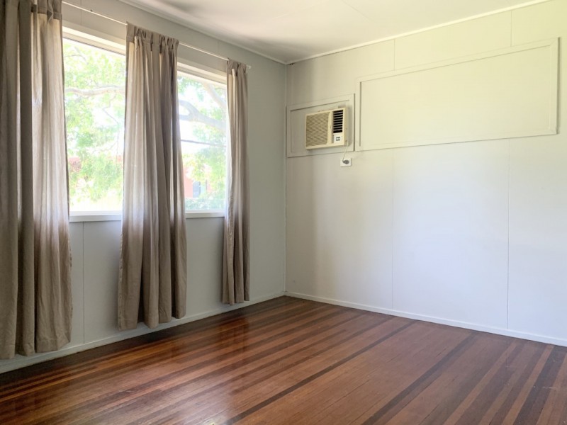 40 Singleton Street, Dysart QLD 4745