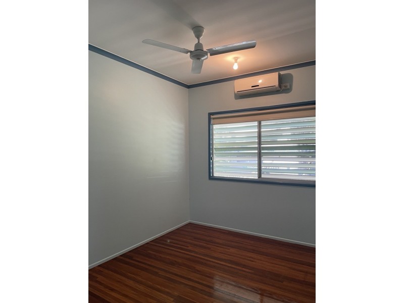 86 McCool Street, Moranbah QLD 4744