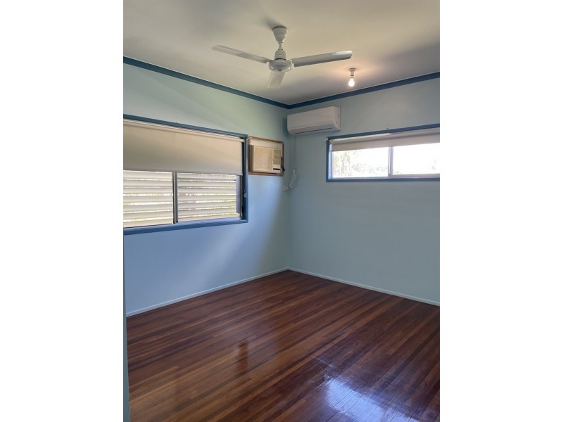 86 McCool Street, Moranbah QLD 4744