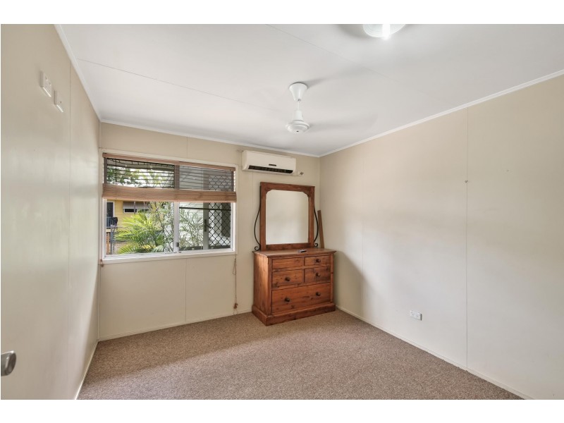 23 Spring Crescent, Dysart QLD 4745