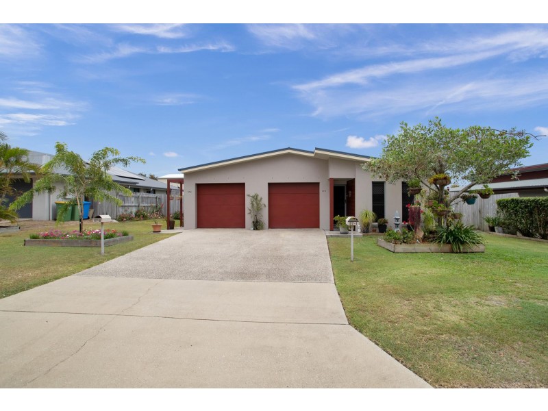 2/57 Phoenix Crescent, Rural View QLD 4740