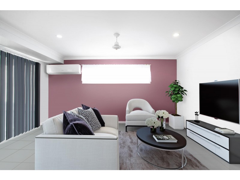 2/57 Phoenix Crescent, Rural View QLD 4740