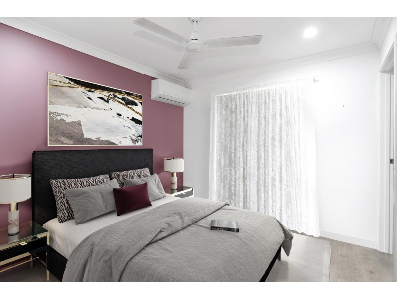 2/57 Phoenix Crescent, Rural View QLD 4740