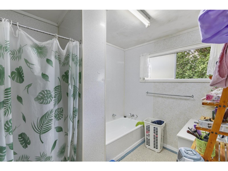 42 Singleton Street, Dysart QLD 4745