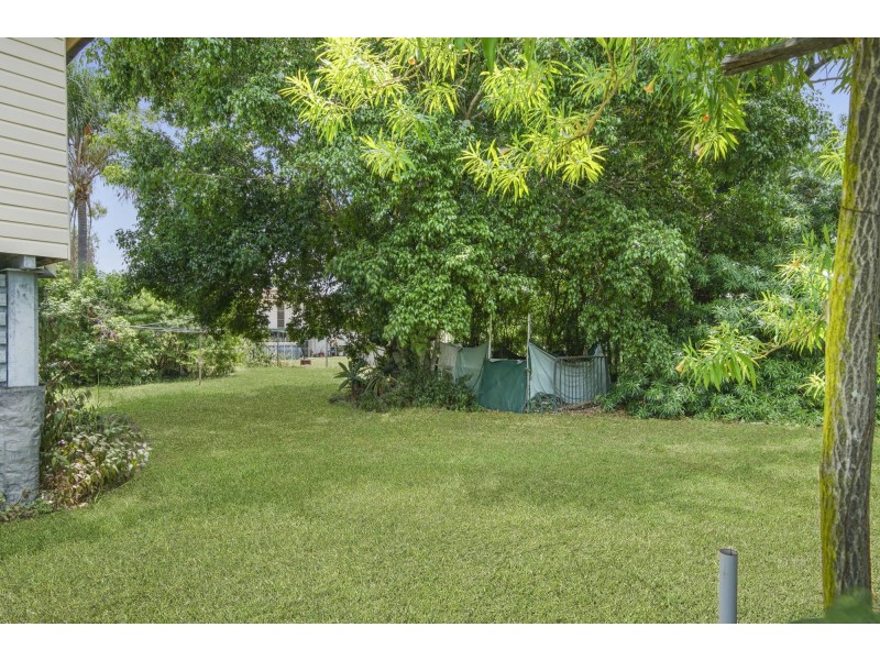 42 Singleton Street, Dysart QLD 4745