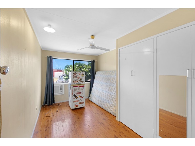 2 Wallace Street, Dysart QLD 4745