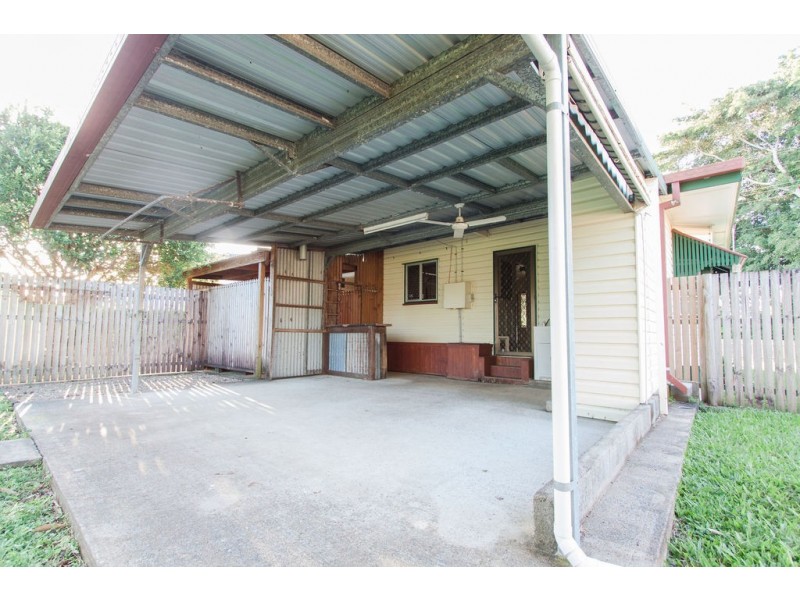25912 Peak Downs Highway, Alexandra QLD 4740