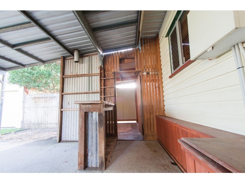 25912 Peak Downs Highway, Alexandra QLD 4740