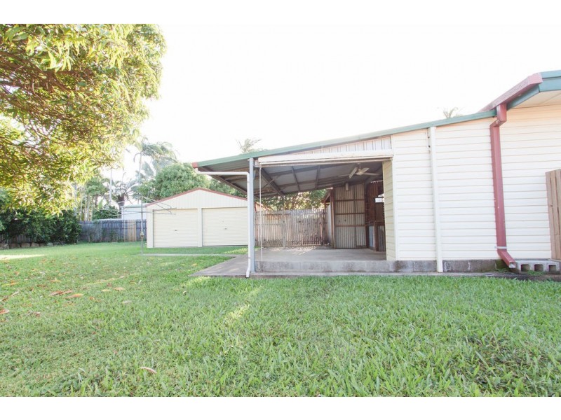 25912 Peak Downs Highway, Alexandra QLD 4740