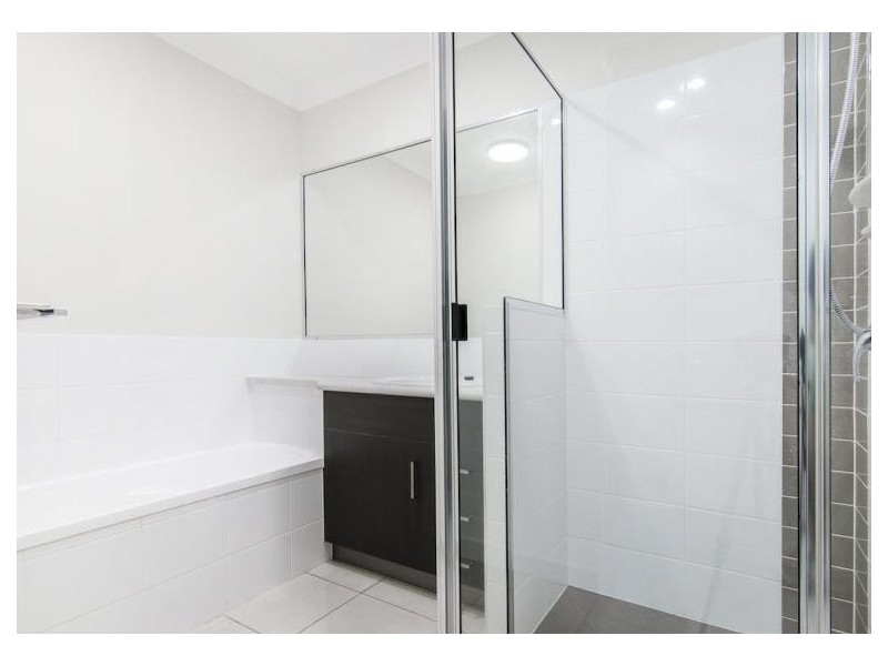 1&2/50 Jackson Street, Sarina QLD 4737