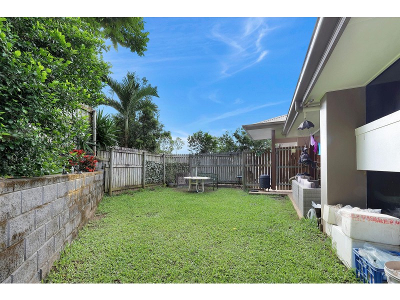 1&2/50 Jackson Street, Sarina QLD 4737