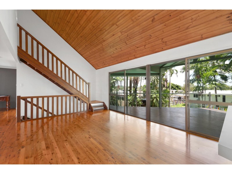 25 Benson Avenue, Mount Pleasant QLD 4740