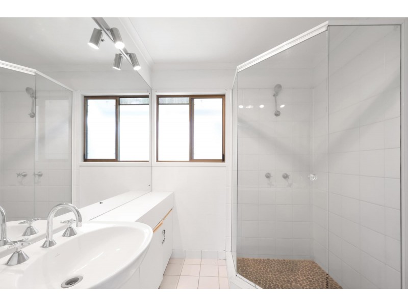 25 Benson Avenue, Mount Pleasant QLD 4740