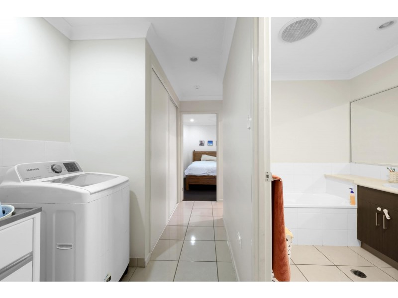 1&2/2 Steve Street, Greenmount QLD 4751