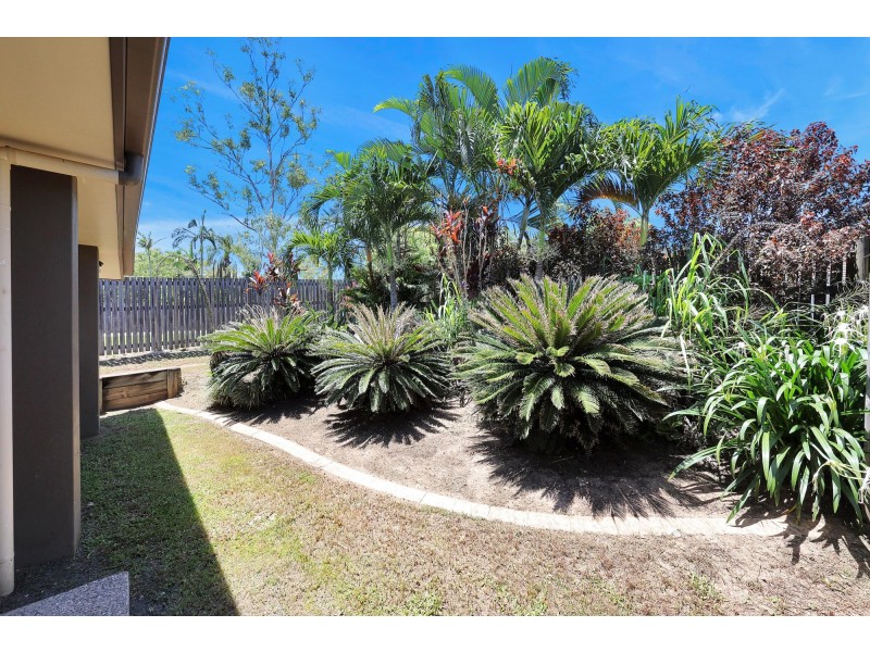 1&2/2 Steve Street, Greenmount QLD 4751