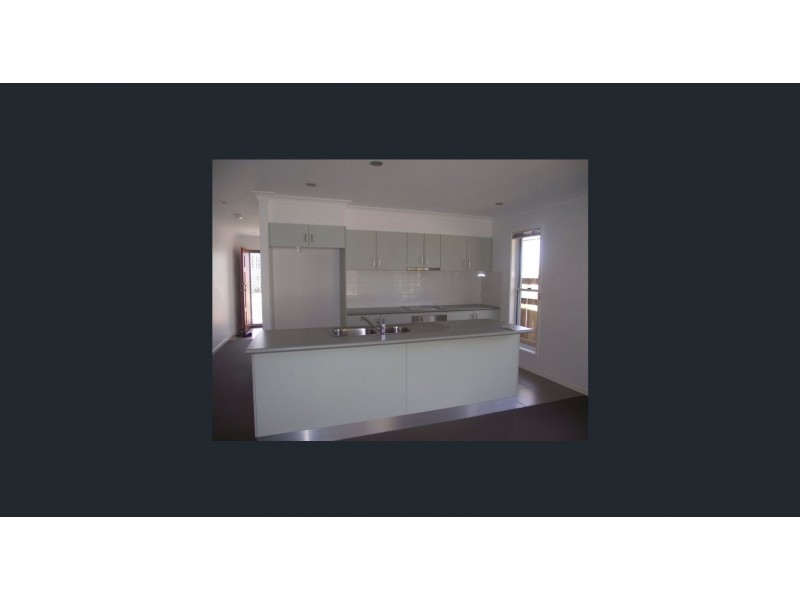 38 Bushlark Drive, Moranbah QLD 4744