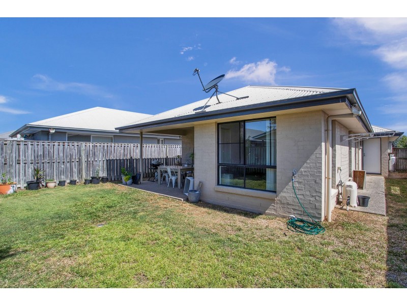 69 Scarborough Circuit, Blacks Beach QLD 4740