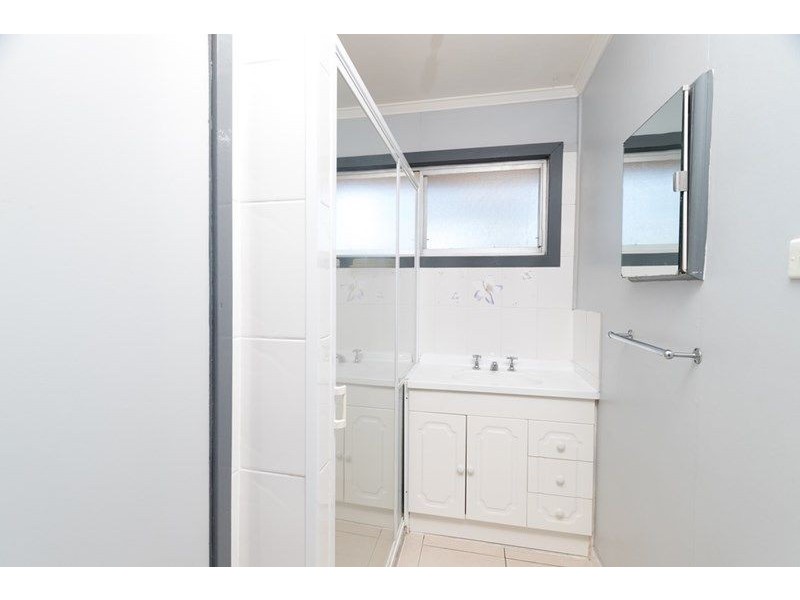 4 Cook Court, Moranbah QLD 4744