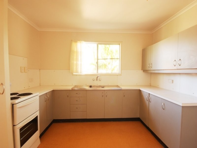 26 Clements Street, Moranbah QLD 4744