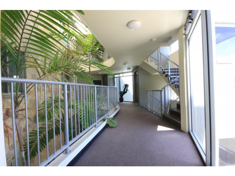 4/51 Marina Beach Parade, Mackay Harbour QLD 4740