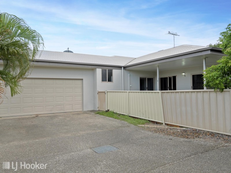4/4 Mulcahy Crescent, Eimeo QLD 4740