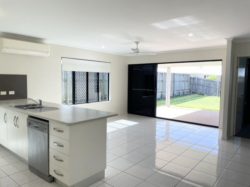 44 Montgomery Street, Rural View QLD 4740