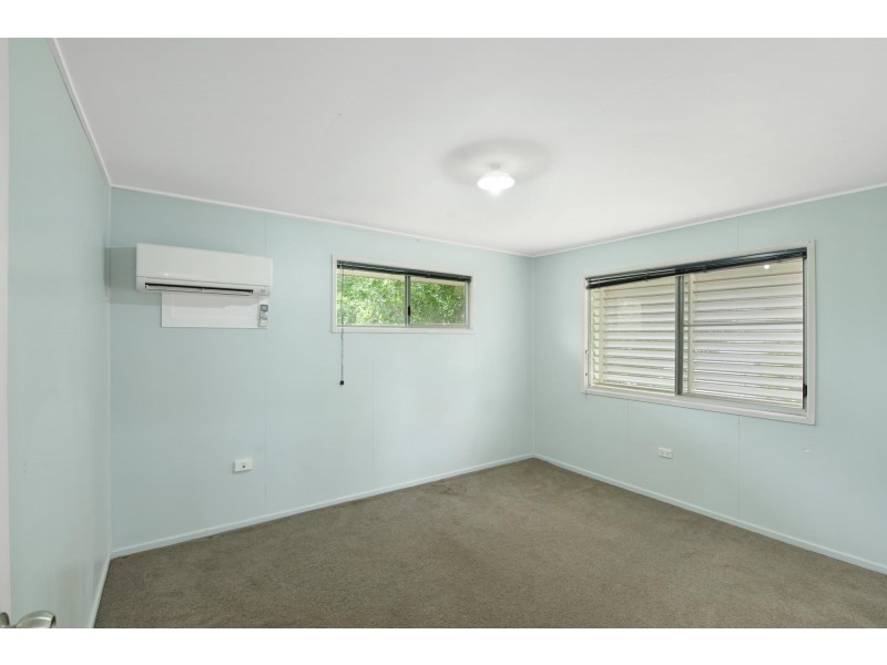2 McMullen Court, Dysart QLD 4745
