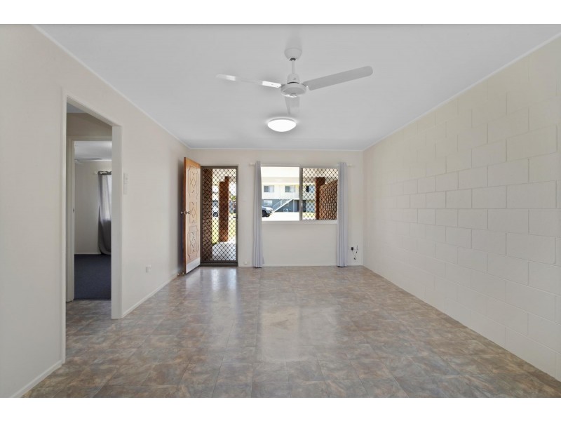 2/90 Investigator Street, Andergrove QLD 4740