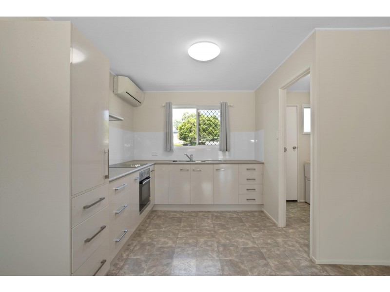 2/90 Investigator Street, Andergrove QLD 4740