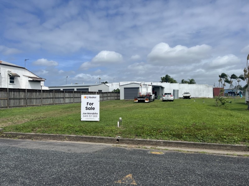 15 Milne Lane, West Mackay QLD 4740