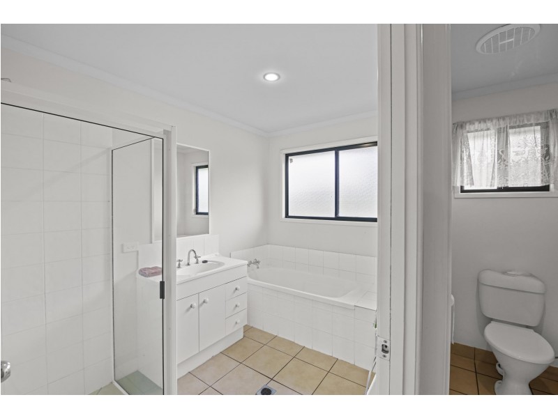 5/63 Grosvenor Drive, Moranbah QLD 4744