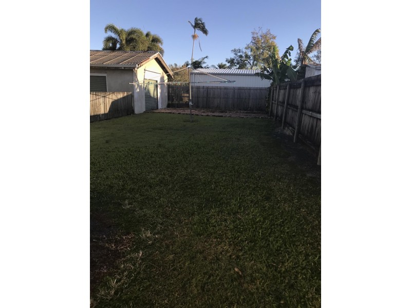 2/1 Cullen Street, West Mackay QLD 4740
