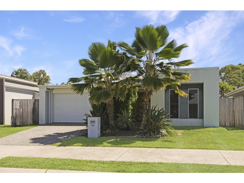 55 Scarborough Circuit, Blacks Beach QLD 4740