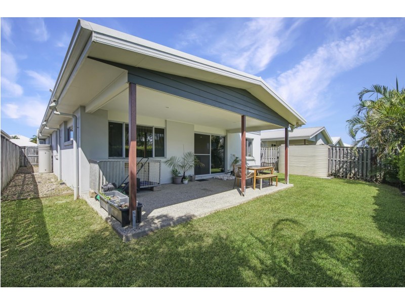 55 Scarborough Circuit, Blacks Beach QLD 4740