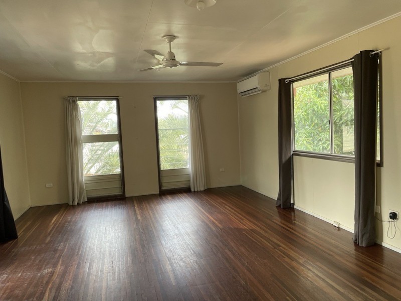 24 Winterer Crescent, Dysart QLD 4745